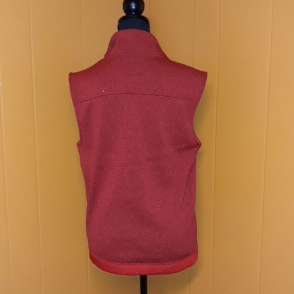 NWT  Goodfellow and company vest dark red sz S - Picture 4 of 8